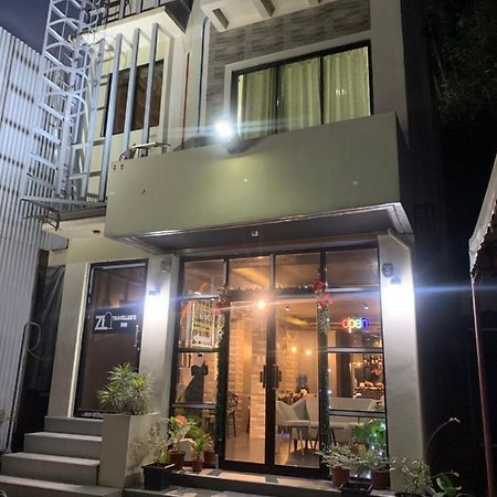 Zl Travelers Inn Batuan Exteriör bild
