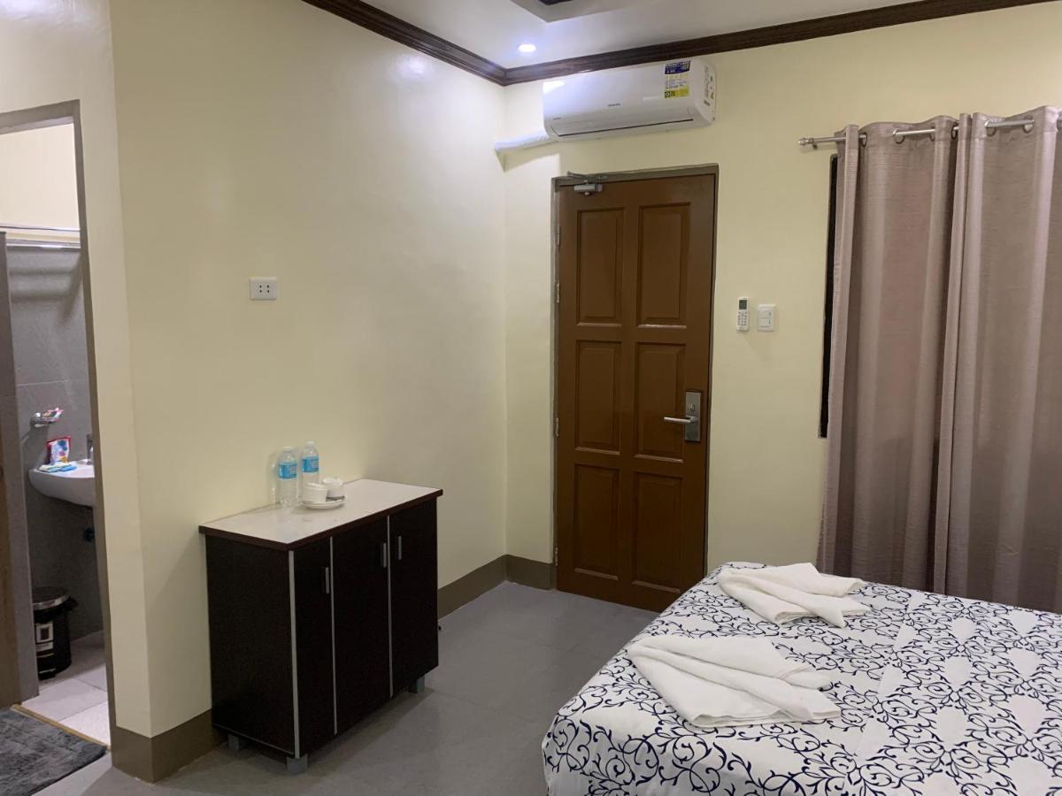Zl Travelers Inn Batuan Exteriör bild