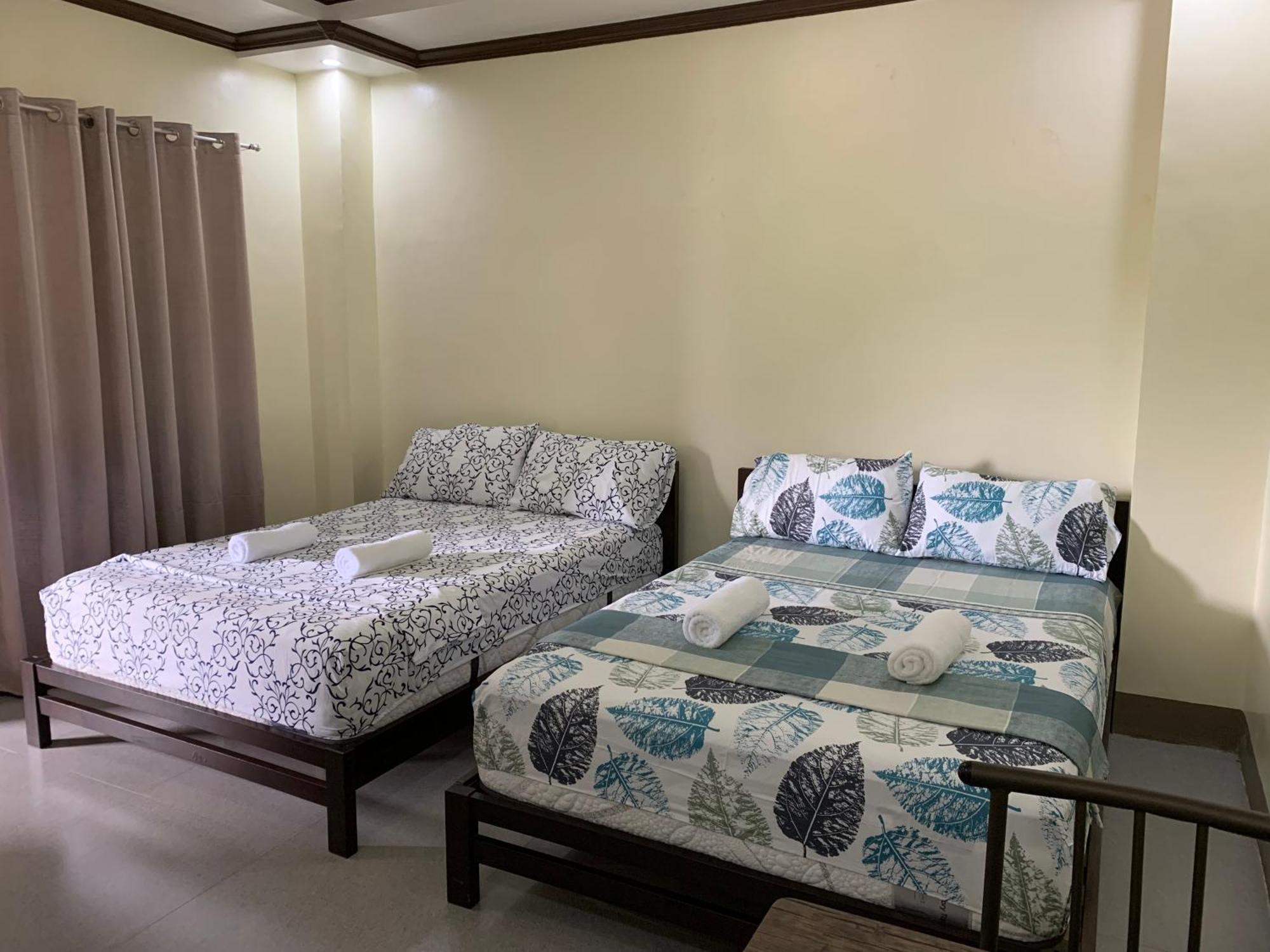 Zl Travelers Inn Batuan Exteriör bild