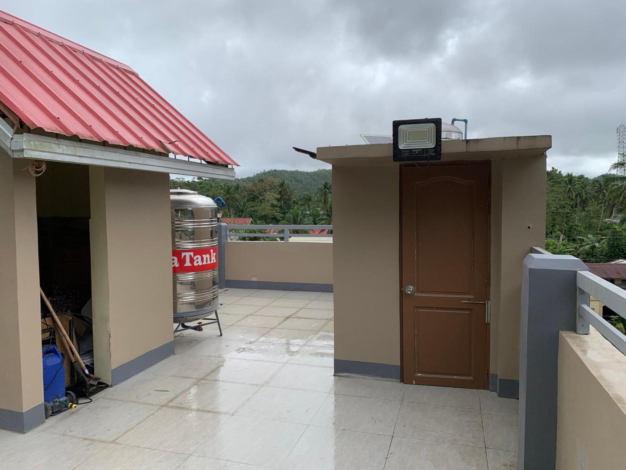 Zl Travelers Inn Batuan Exteriör bild