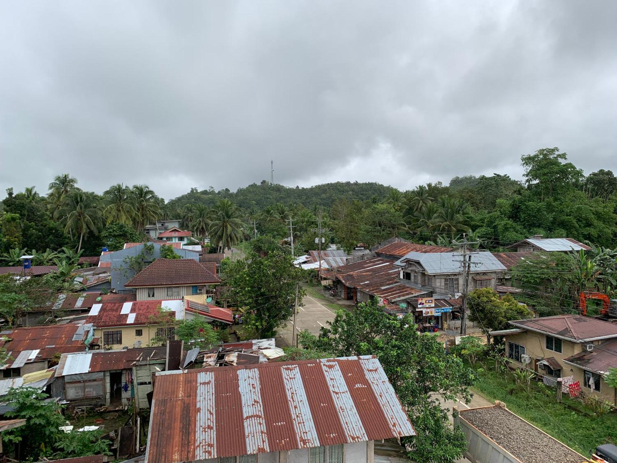 Zl Travelers Inn Batuan Exteriör bild