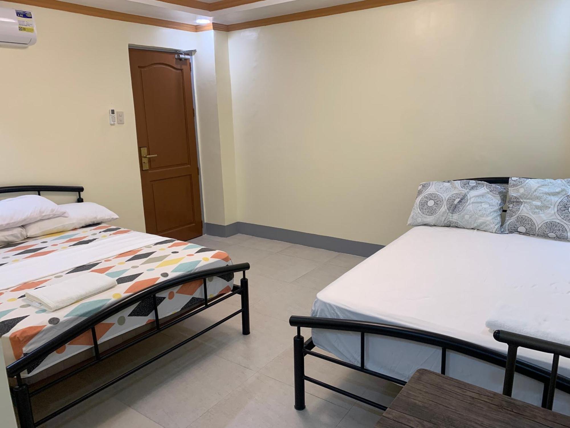 Zl Travelers Inn Batuan Exteriör bild
